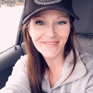 Meet your Posher, Amie